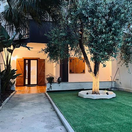Villa Giorgia Al Mare Bisceglie Ngoại thất bức ảnh